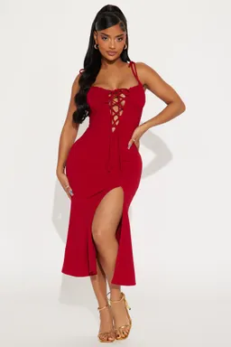 Vestido midi leopardo de Fashion Nova en Vestidos para argentina