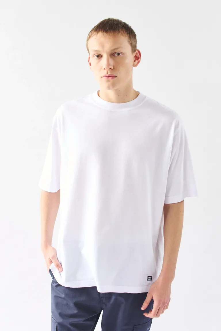 Remera de corte oversize en algodón premium para hombres de Bensimon en Remeras y Polos para argentina