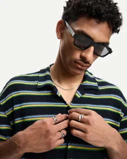 Camisa rayada manga corta de Bershka en Camisas para argentina