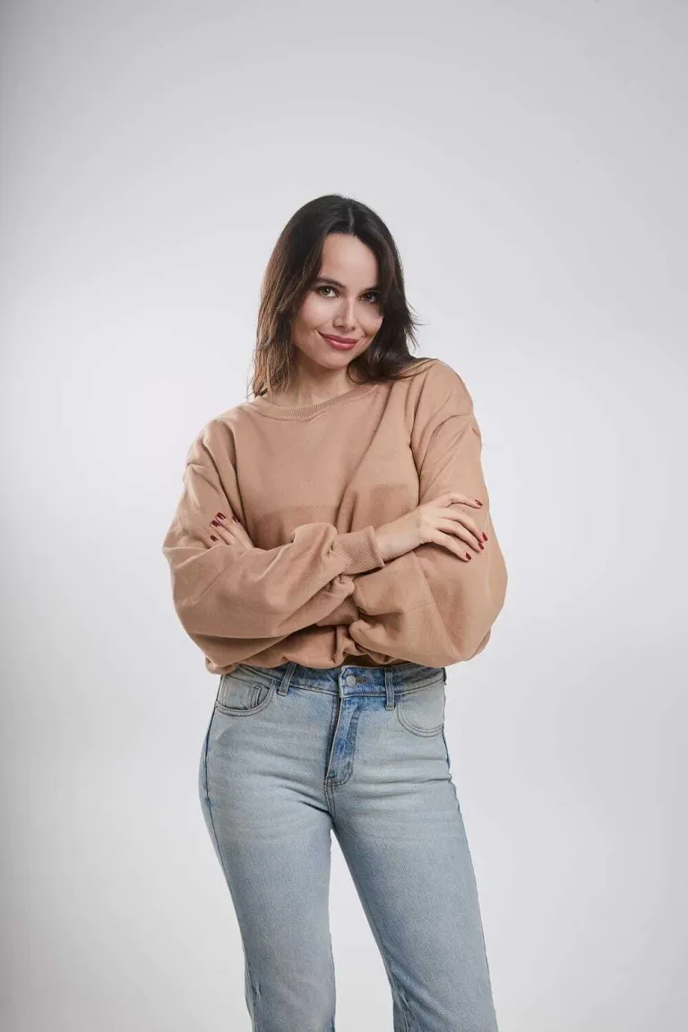 Buzo negro rustico con forro y elástico en la cintura - Indumentaria Mujer de Belle en Buzos y Sweaters para argentina