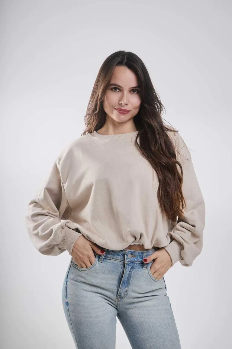 Buzo negro rustico con forro y elástico en la cintura - Indumentaria Mujer de Belle en Buzos y Sweaters para argentina