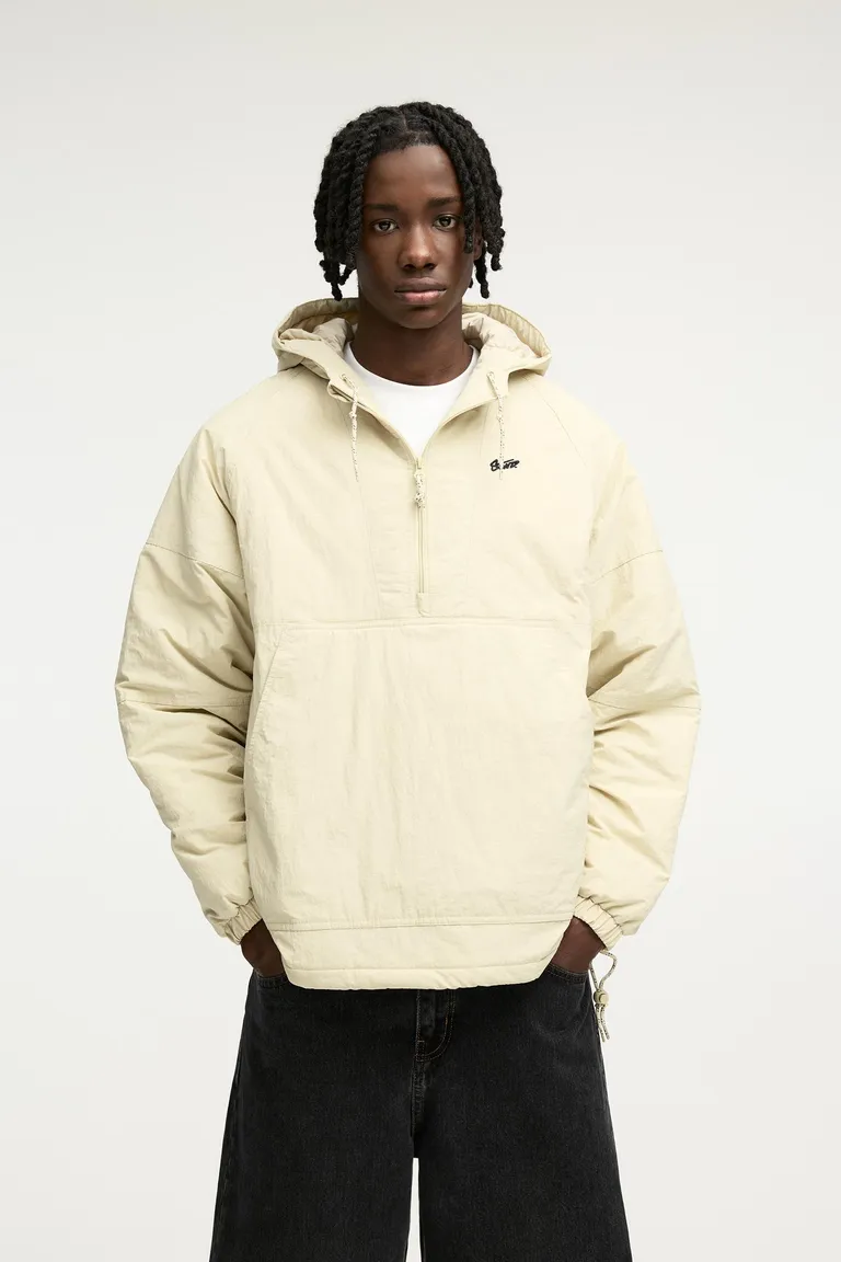 Campera canguro stwd de Pull&Bear en Abrigos y Camperas para argentina