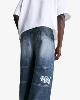 Jeans súper anchos de Bershka en Pantalones para argentina