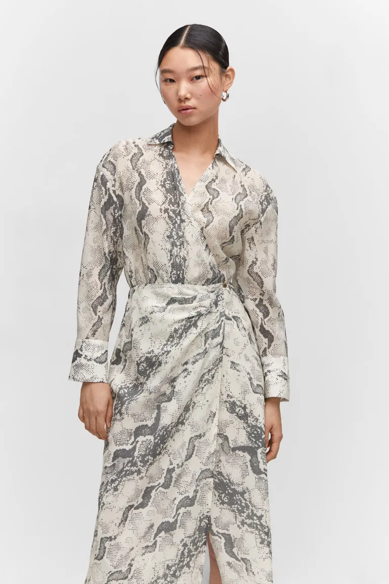 Vestido lyocell estampado serpiente de Mango en Vestidos para argentina