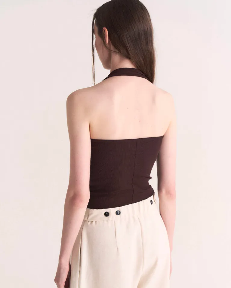 Top de cuello halter con escote redondo y argolla en la tira de Sky en Tops para argentina