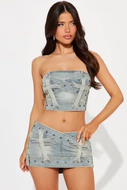 Conjunto falda denim poet de Fashion Nova en Tops para argentina