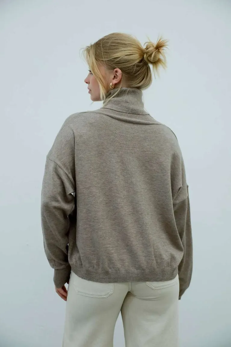 Polera de Bremer Ancha de Hesed en Buzos y Sweaters para argentina