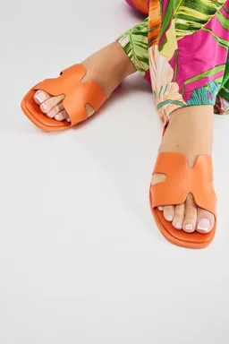 Sandalias cutting ties naranja de Fashion Nova en Sandalias para argentina