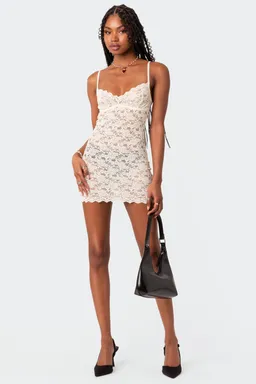 Mini vestido encaje transparente melia de Edikted en Vestidos para argentina