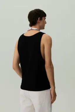 Musculosa bordada de Lefties en Remeras y Polos para argentina