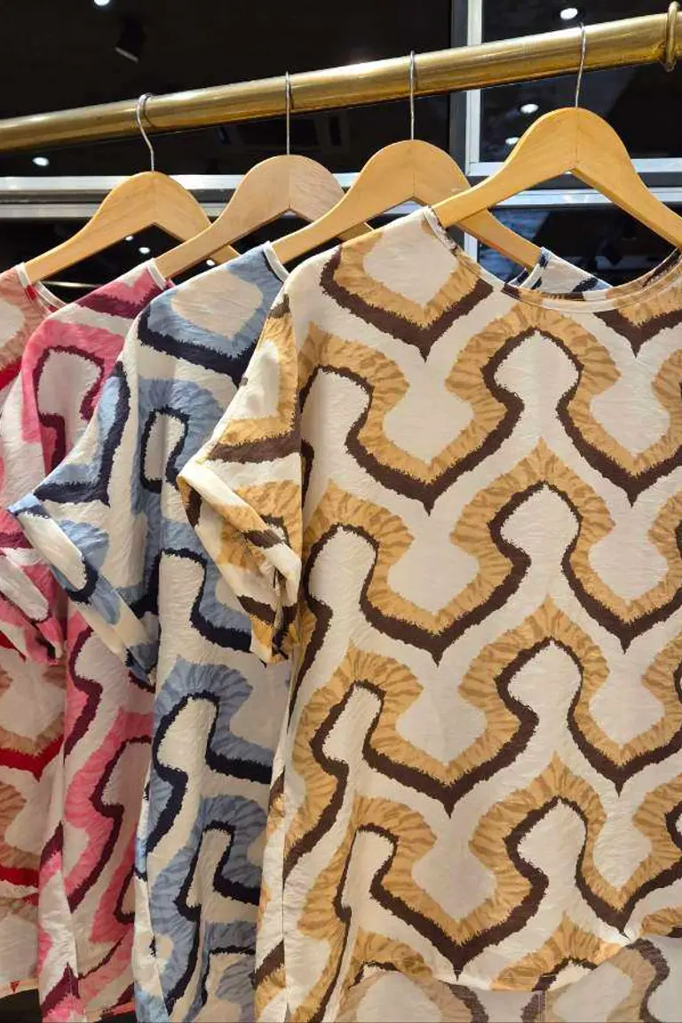 Blusa Escote Redondo de Hesed en Blusas para argentina