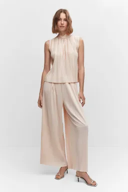 Pantalón wideleg plisado de Mango en Pantalones para argentina