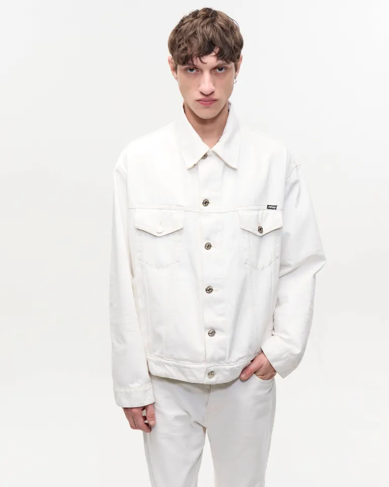 Chaqueta de jean blanca con detalles en las mangas para mujer de Ay Not Dead en Chaquetas para argentina