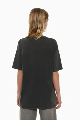Remera dua lipa ceremony roses de Lefties en Remeras para argentina