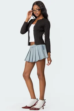 Mini falda short denim plisada elyssa de Edikted en Faldas para argentina