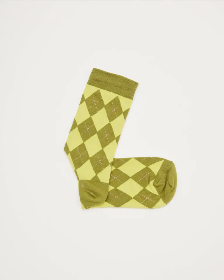 Soquete tejido en patrón de rombos, diseño original y confortable de Blue Sheep en Ropa Interior y Medias para argentina