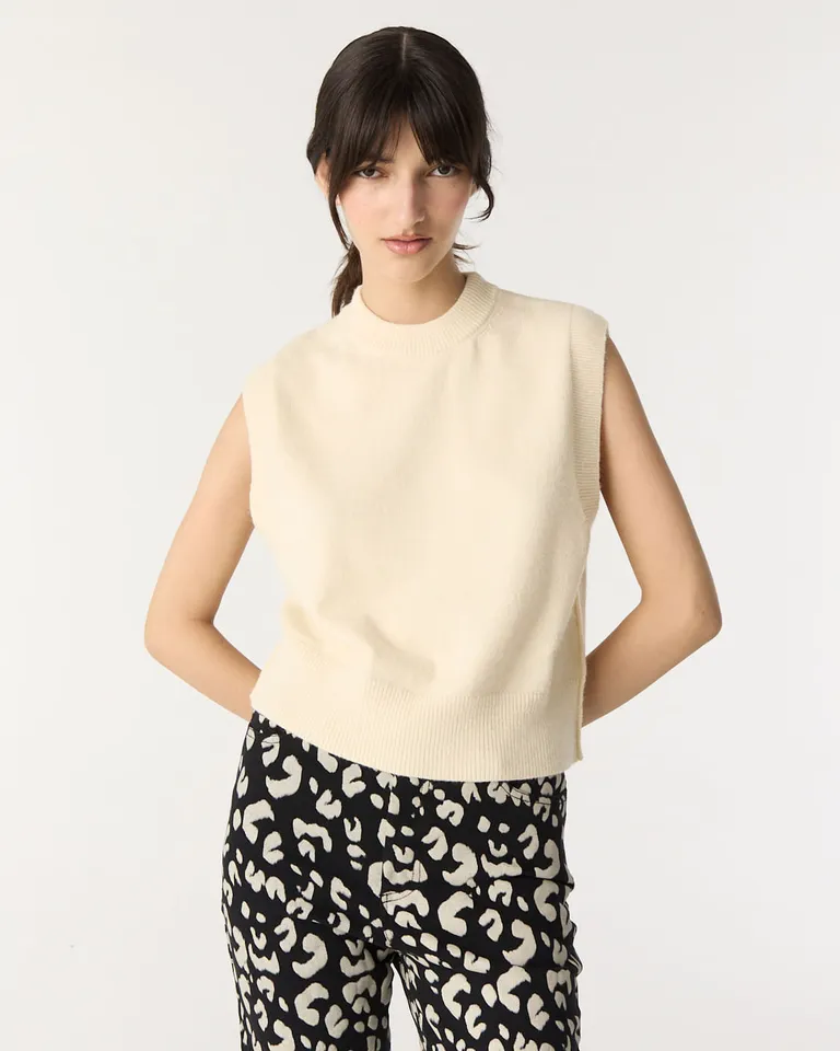 Chaleco tejido sin mangas de cuello redondo con calce entallado para mujer de Furzai en Chalecos para argentina