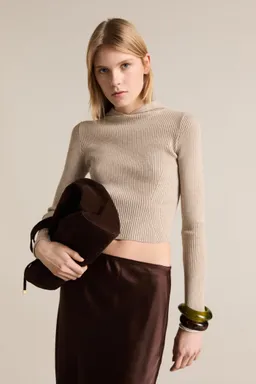 Sweater canalé capucha de Mango en Buzos y Sweaters para argentina