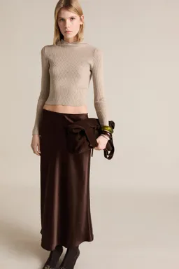 Sweater canalé capucha de Mango en Buzos y Sweaters para argentina