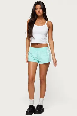 Shorts nikki nylon de Edikted en Shorts para argentina
