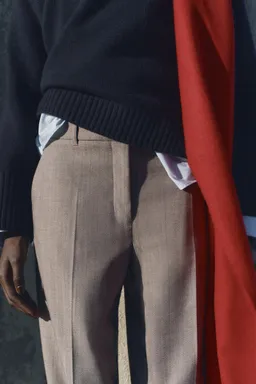 Pantalón wideleg tiro medio de Mango en Pantalones para argentina