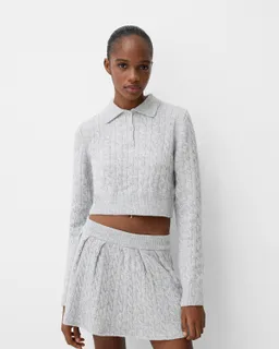 Sweater trenzado cuello polo de Bershka en Buzos y Sweaters para argentina
