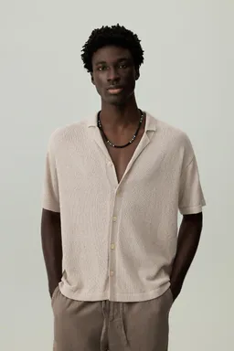 Camisa texturizada bouclé de Lefties en Camisas para argentina