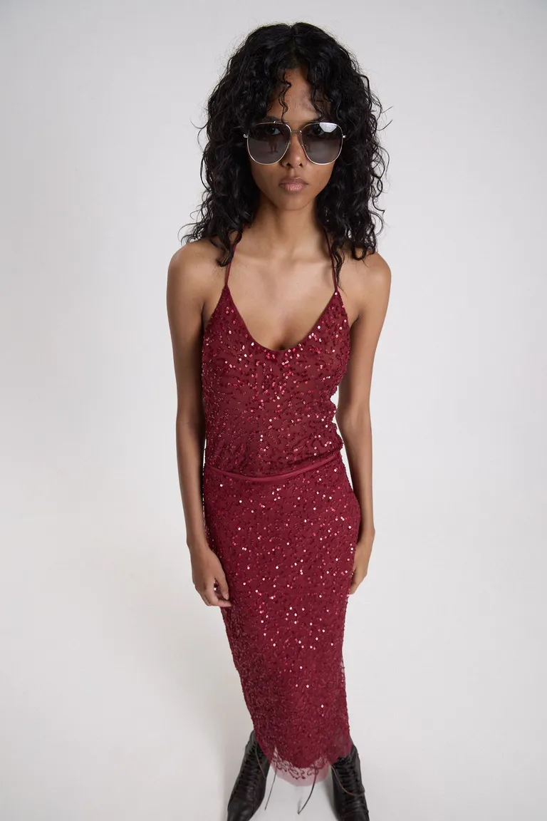 Body entallado con lentejuelas bordadas y diseño de tul de Maria Cher en Bodies para argentina