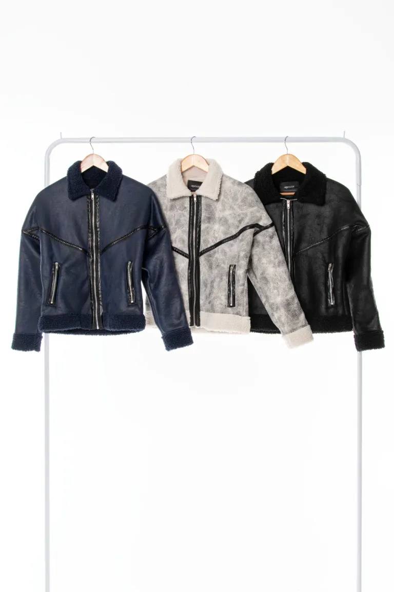 Chaqueta mujer de corte moderno y sofisticado de Apricot en Chaquetas para argentina