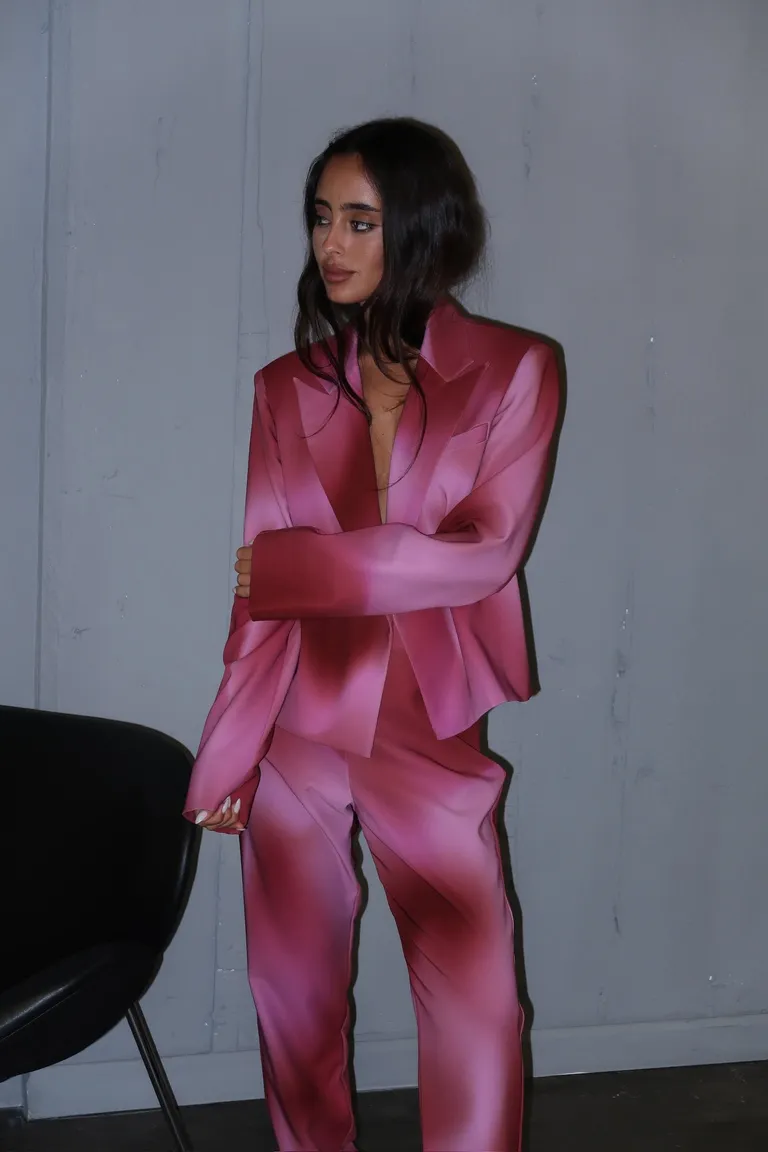 Blazer de manga larga con estampa exclusiva, elegante y de tendencia de Naíma en Blazers para argentina