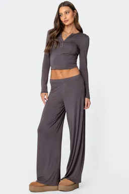 Kait henley top de Edikted en Tops para argentina