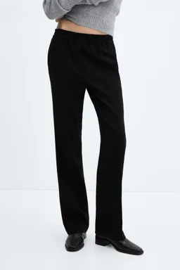Pantalón recto elástico de Mango en Pantalones para argentina