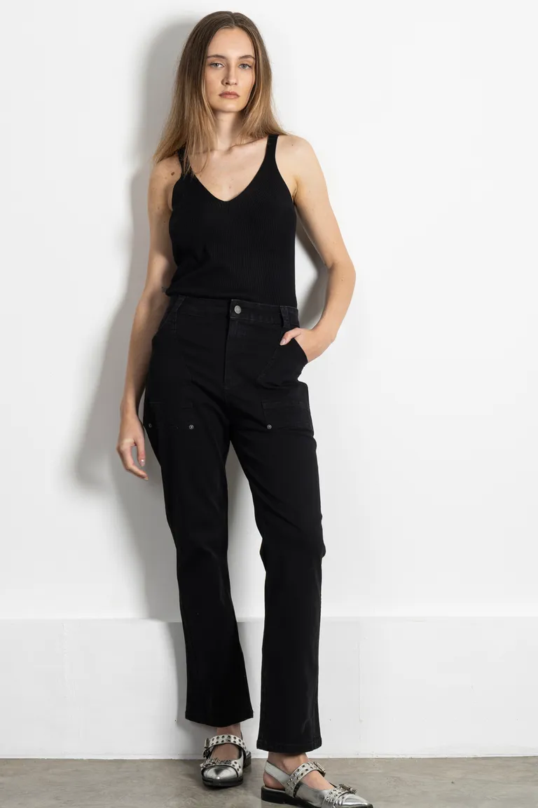 Mono negro de una pieza, diseño elegante y versátil para mujer de Kill en Pantalones para argentina