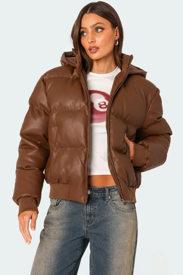Puffer con capucha eco cuero de Edikted en Chaquetas para argentina