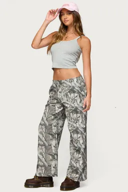 Pantalón jogging camuflado pierna recta de Edikted en Pantalones para argentina