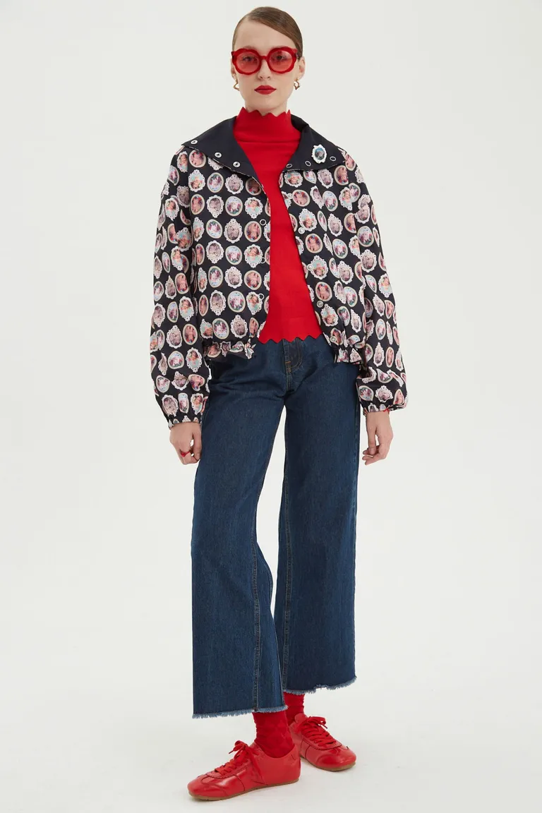 Campera reversible con cuello alto y detalles de ajuste en la cintura con broches a presión de Las Pepas en Chaquetas para argentina