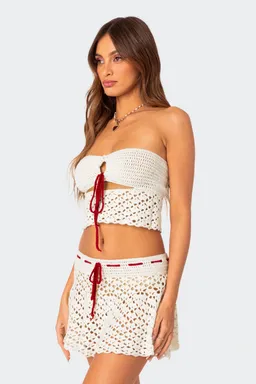Top crochet strapless jaslene de Edikted en Swimwear y Beachwear para argentina