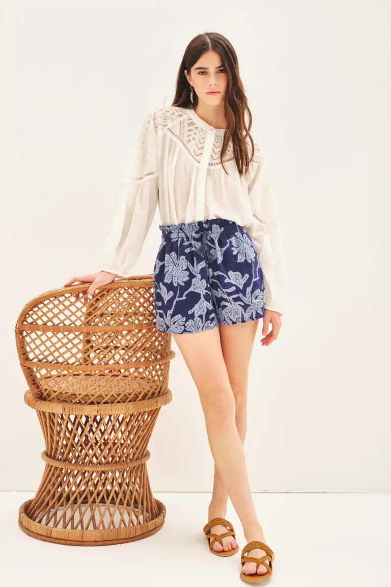 Shorts de corte regular con elástico y lazo en la cintura en estampado de Rapsodia en Shorts para argentina