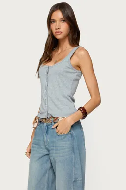 Musculosa botones pointelle gwenne de Edikted en Blusas para argentina