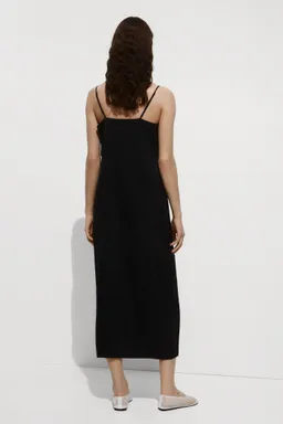 Vestido satinado abertura de Mango en Vestidos para argentina