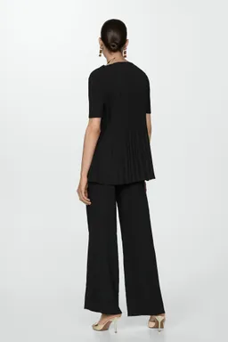 Pantalón plisado fluido de Mango en Pantalones para argentina