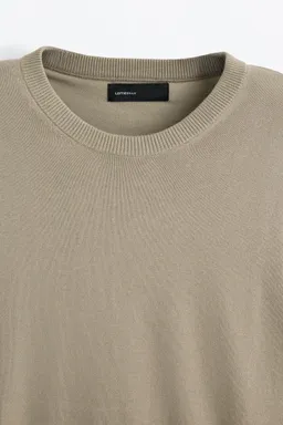 Sweater básico de Lefties en Buzos y Sweaters para argentina