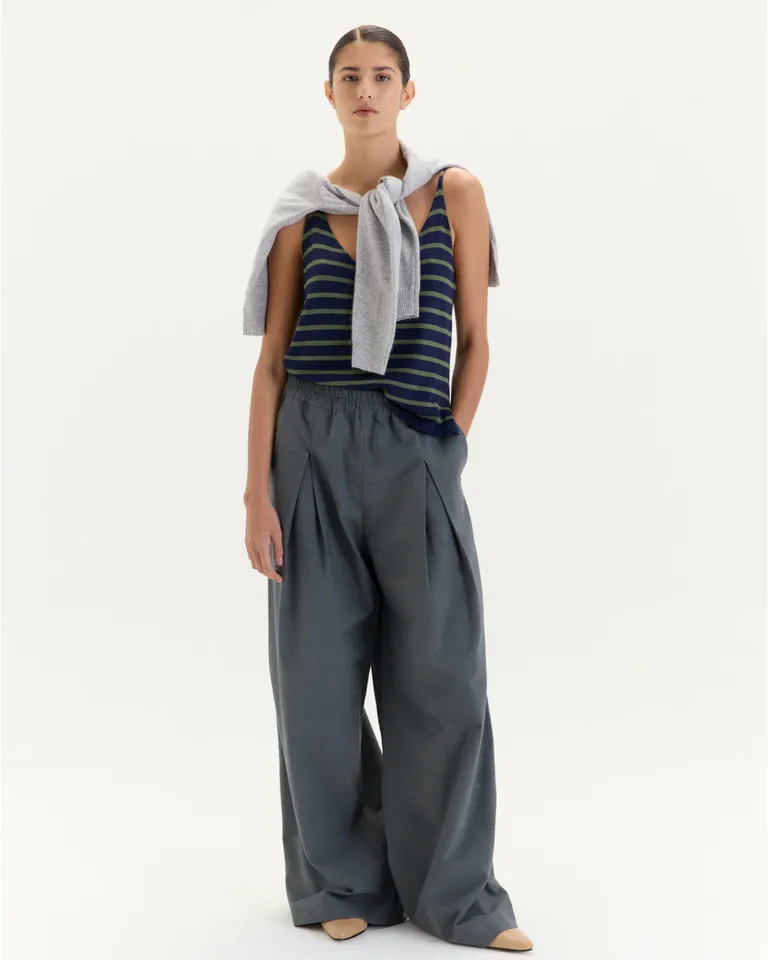 Musculosa akinarette con patrón de rayas y escote en V de Blue Sheep en Tops para argentina