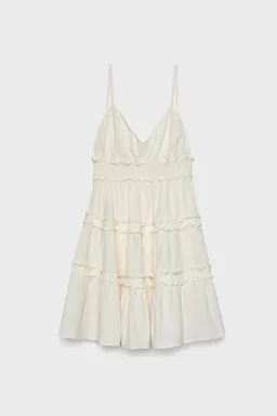 Vestido corto tirantes volantes de Stradivarius en Vestidos para argentina