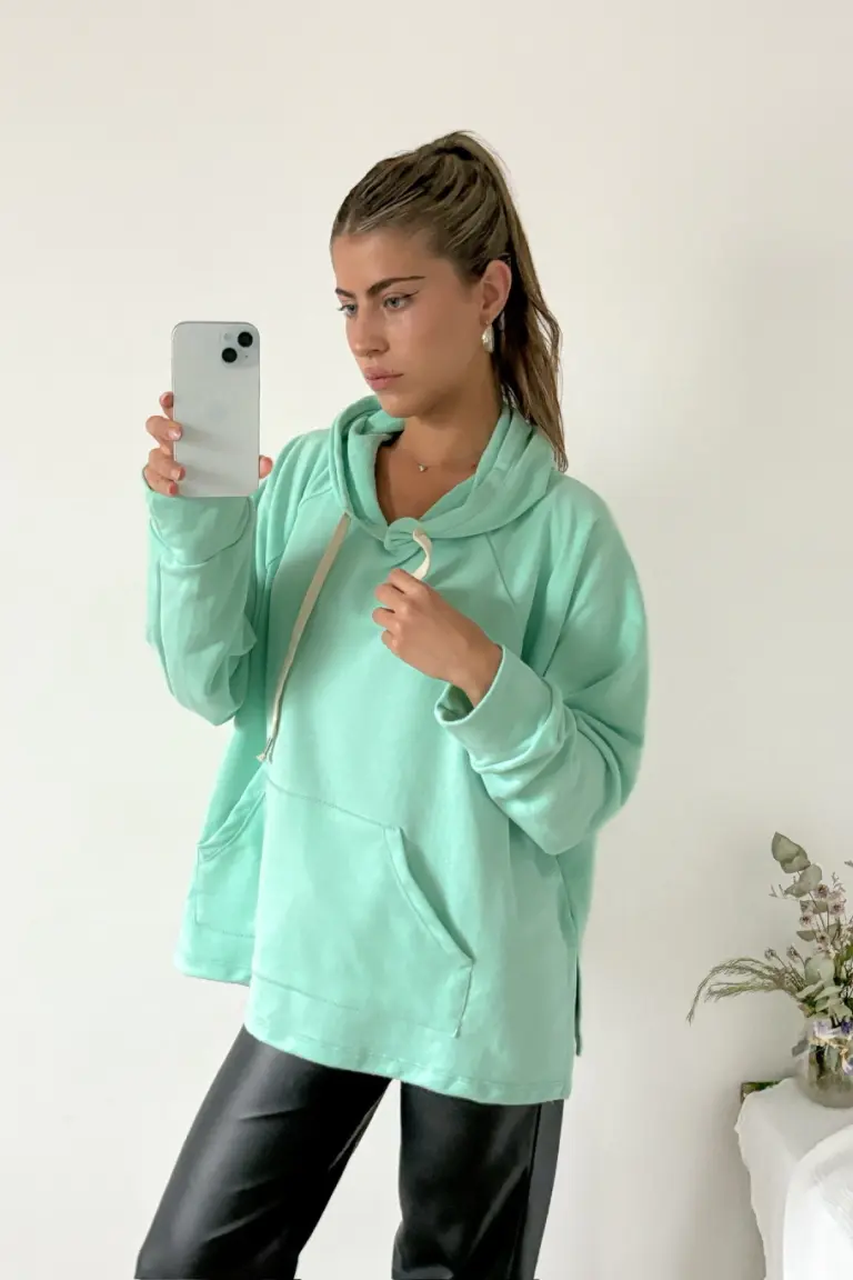 Buzo Amplio Manga Ranglan de Benka en Buzos y Sweaters para argentina