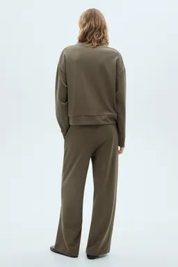Pantalón jogger wideleg de Mango en Pantalones para argentina