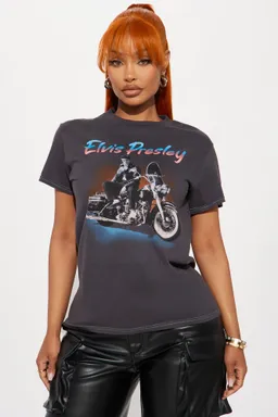 Remera elvis presley clásica de Fashion Nova en Remeras para argentina