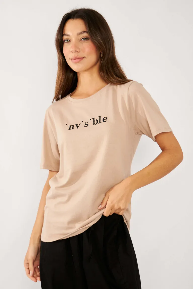 Remera de algodón con estampa en tono beige - Prenda versátil y de tendencia para el día a día de Belle en Remeras para argentina