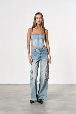 Jean denim cargo tyler ancho de Magda en Pantalones para argentina