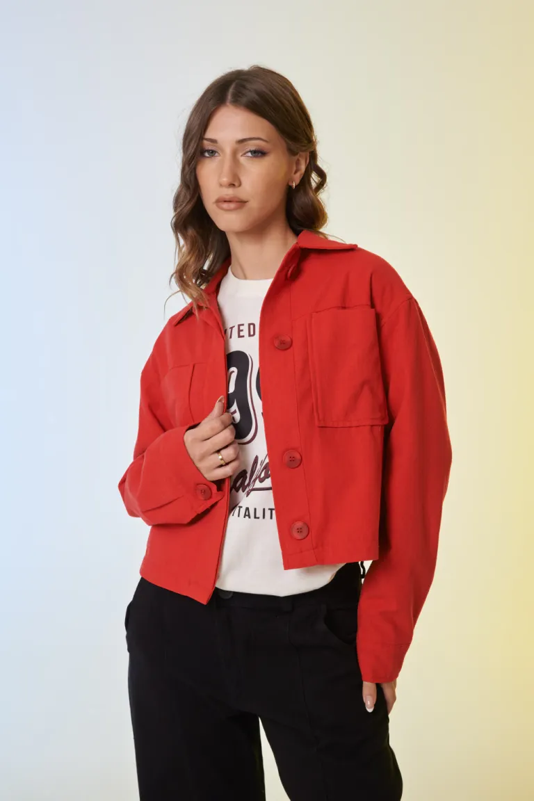 Chaqueta verde de diseño moderno y versátil para mujer de Apricot en Chaquetas para argentina